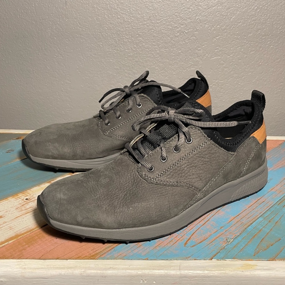 Johnston & Murphy men’s sneakers comfort shoes size 10.5
